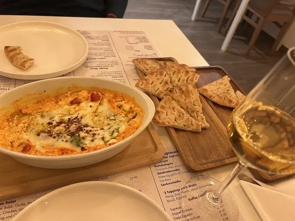 Katerina Magoula _Hellas Greek Food_St. Gallen_recensione