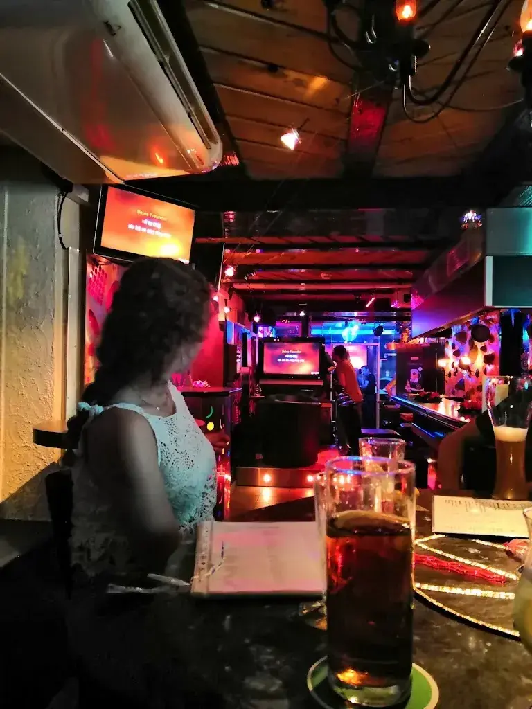 Joy Naomi_Lindehöfli Pub_Goldach_review