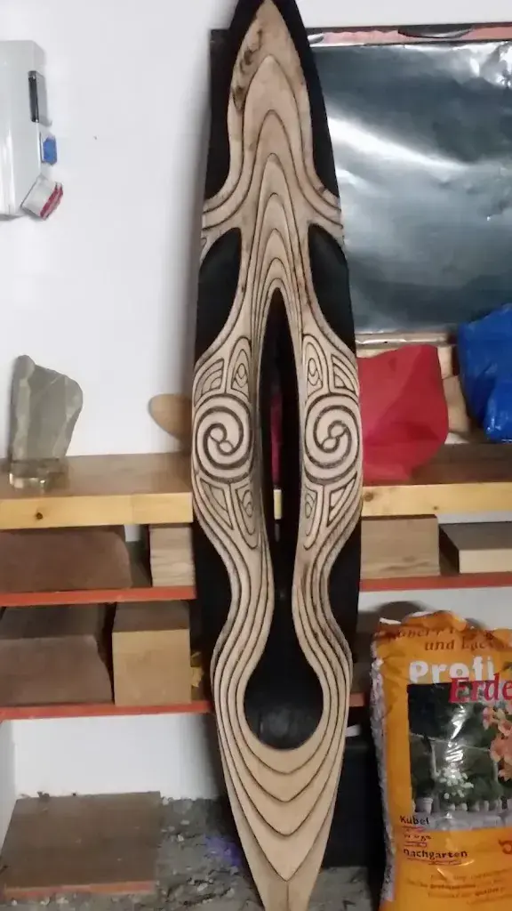 Romualdo Trinidad_Taverne zum alten Johann_Horn_review