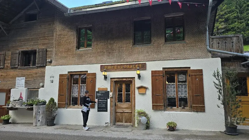 Pinte du Pralet_Charmey_slider_image_3