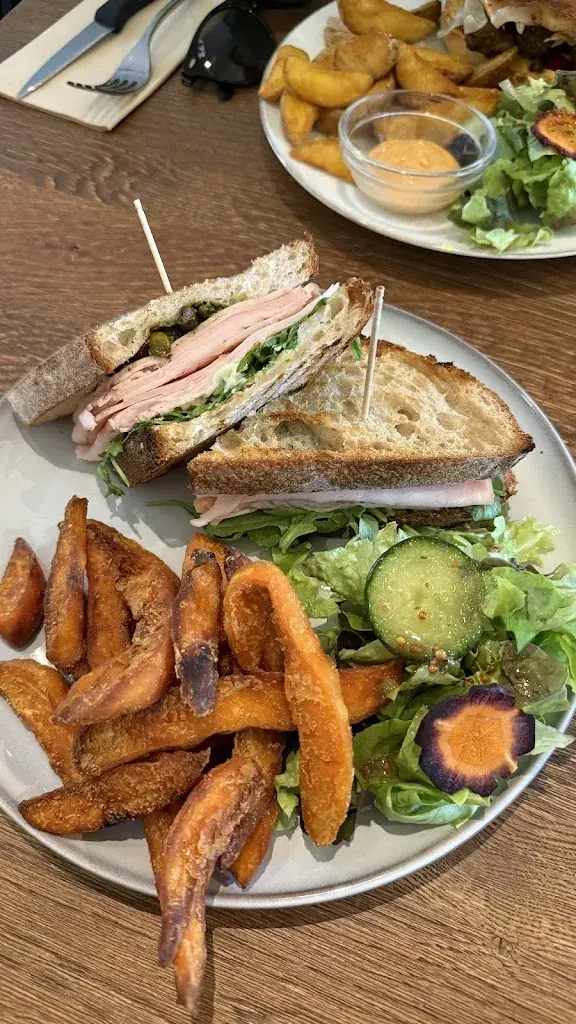 Charlotte_NOOBA_Bulle_reseña