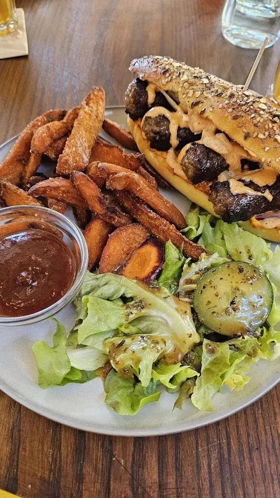 Cinzia Quennoz_NOOBA_Bulle_reseña