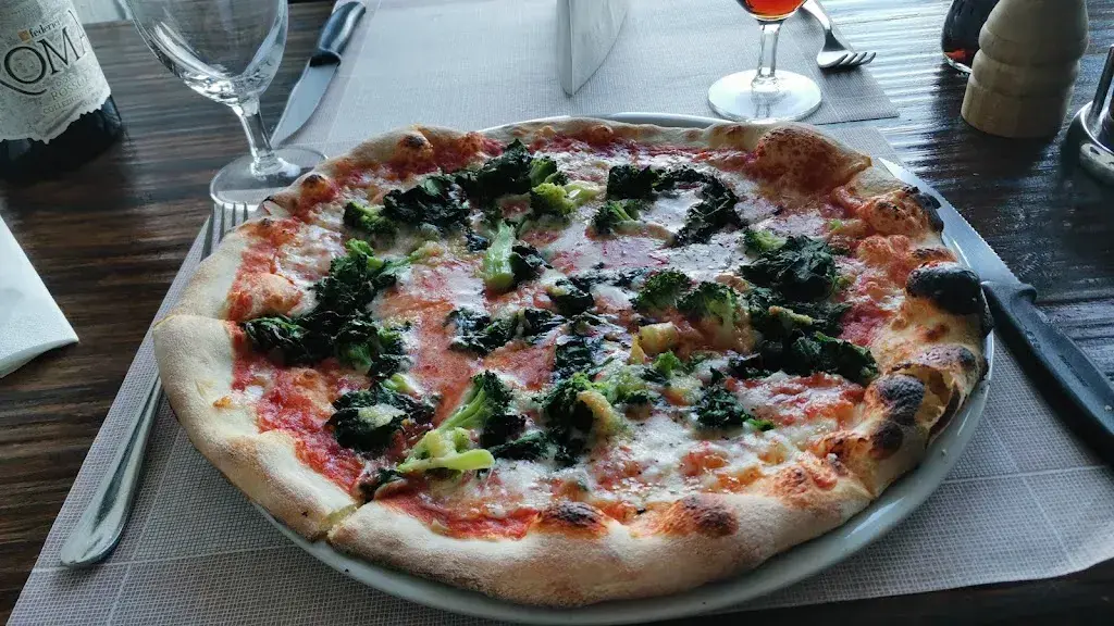 C C_Roma_Rorschach_review