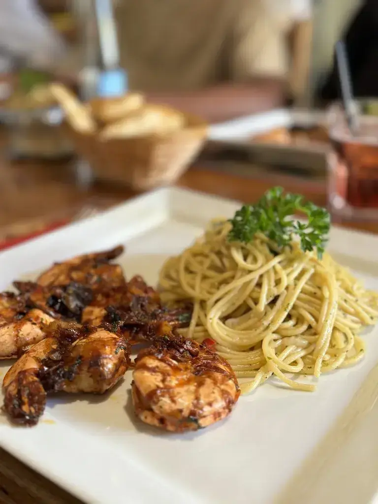 Tamara Mahalingam_Pizzeria Mamma Mia_Rorschach_review