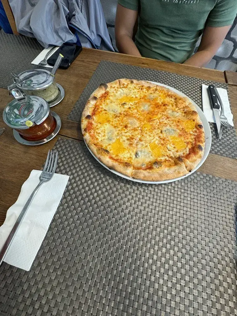 Menu_Turtles Pizzeria_Rorschach_image_6