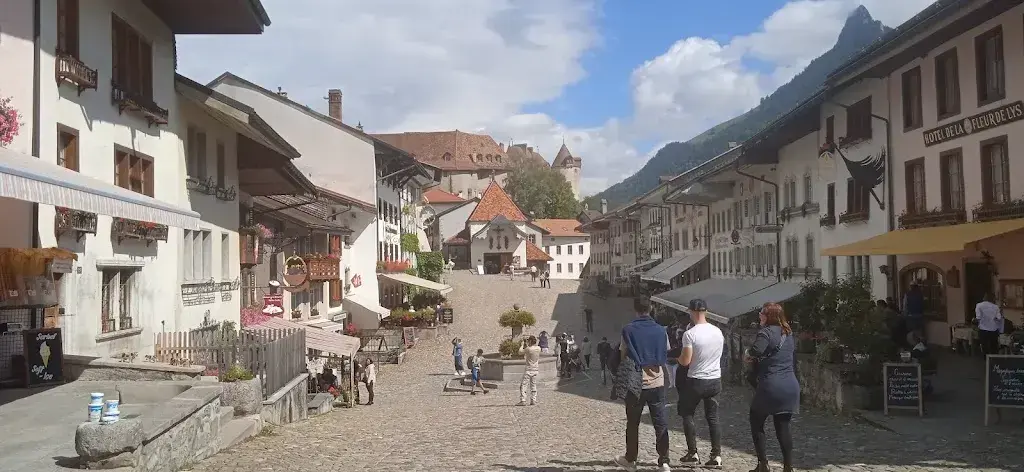 La terrasse du chalet_Gruyères_slider_image_3