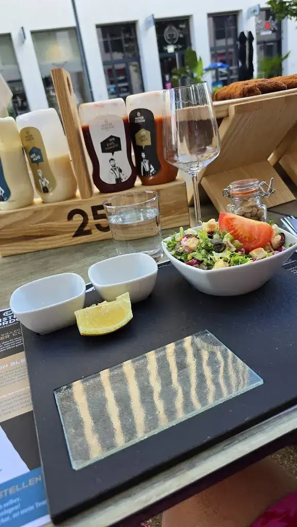 Ingrid_MISTER CORDON Heerbrugg_Heerbrugg_review