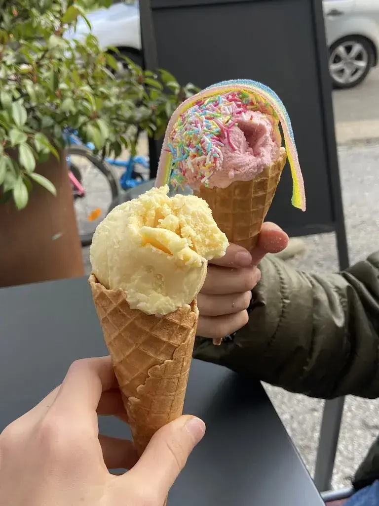 Levia Lexen_Zarriellos Gelateria/Bar_Heerbrugg_recensione