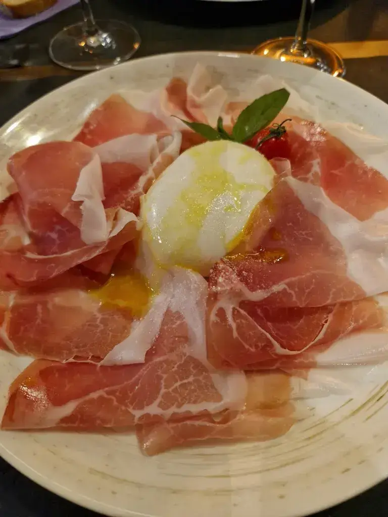 Via Del Gusto Osteria & Vinothek Restaurant in Widnau