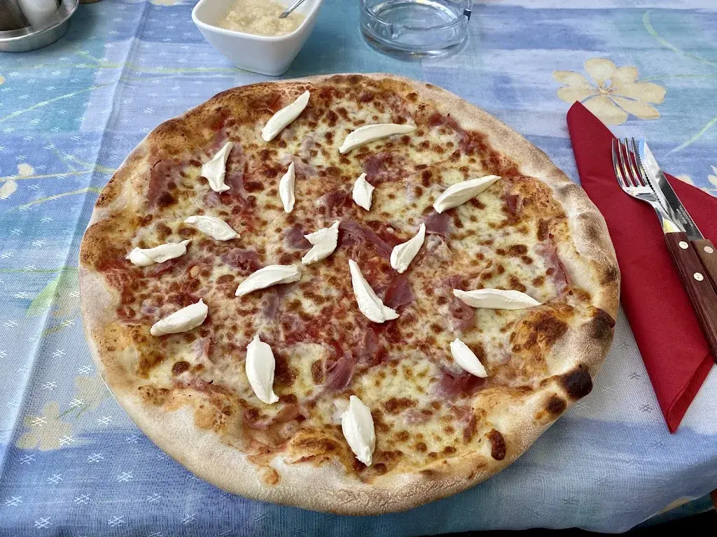 Martin Bommeli_Restaut Roni_Balgach_avis