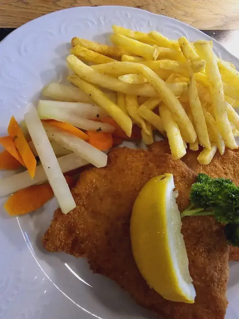 S. Margrith_Kreuz X Quer_Rebstein_review