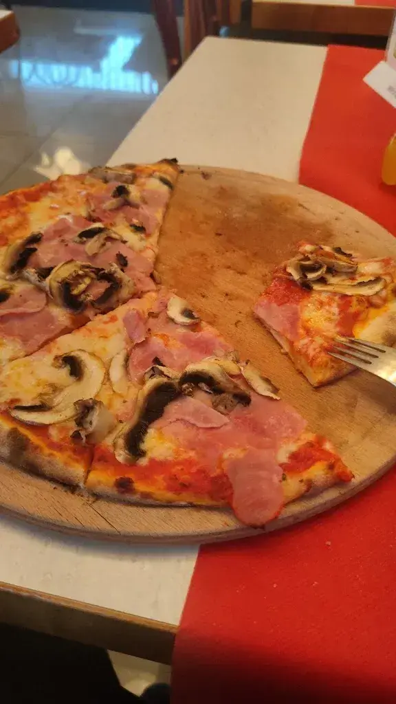Rok Jager Jagrich_Mona Lisa Pizzeria Rebstein_Rebstein_review