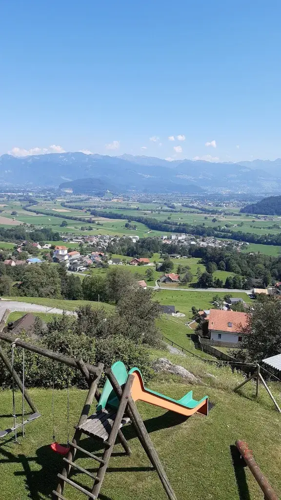 Cseh Katalin_Landgasthof Hölzlisberg_Eichberg_avis