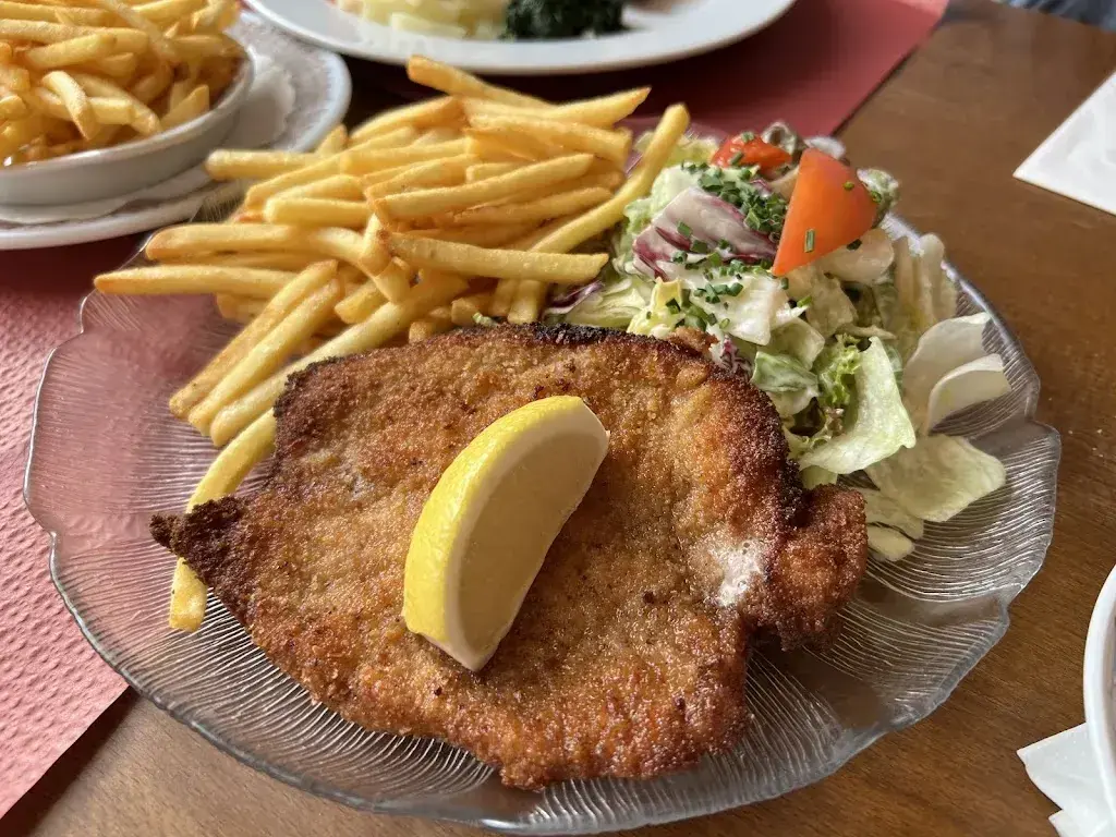 Restaurant Bahnhof-Weissenbühl_Bern_slider_image_3