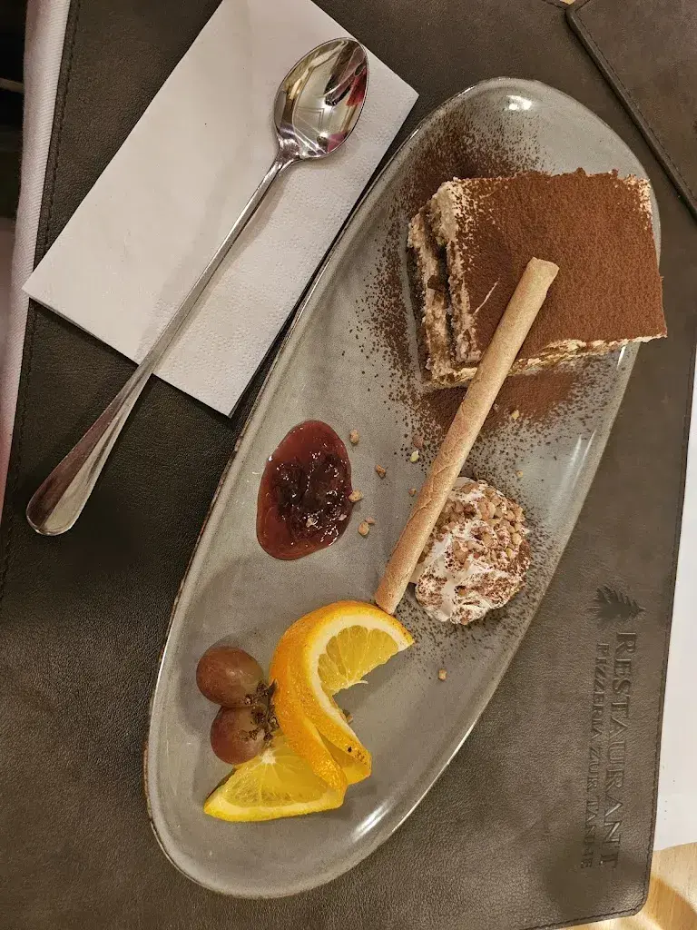 Menu_Restaurant Pizzeria zur Tanne_Buchs_image_1