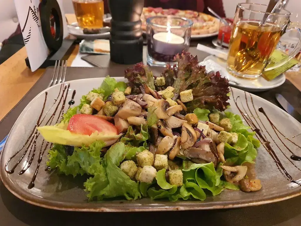 Menu_Restaurant Pizzeria zur Tanne_Buchs_image_3