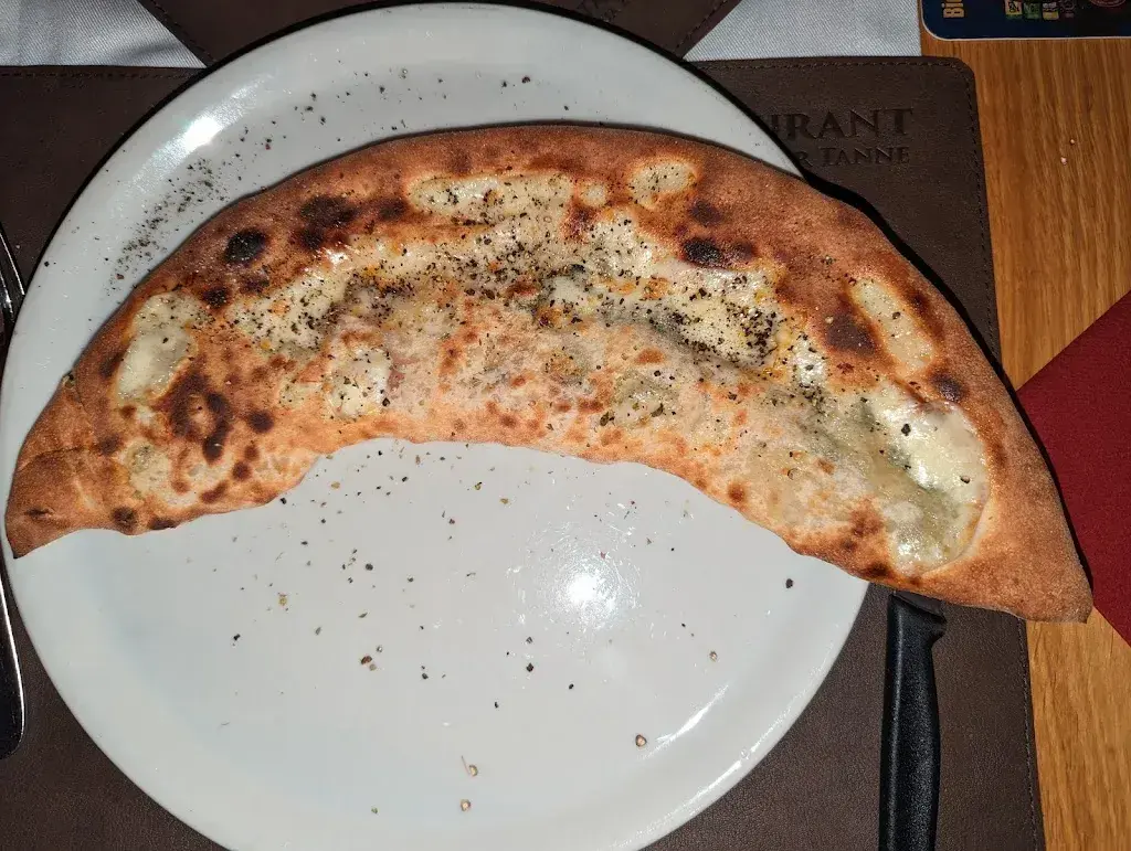 Menu_Restaurant Pizzeria zur Tanne_Buchs_image_4