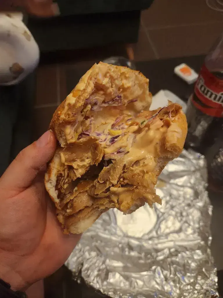 Felix Hunger_Restaurant Take Away La Luna_Grabs_avis