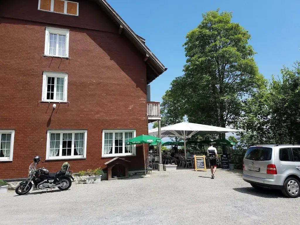 lucas frick_Berggasthaus Voralp_Grabs_review