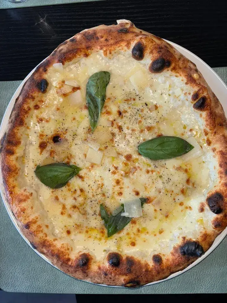 Afoud Afoud_Bouquet Mediterraneo_Sevelen_review