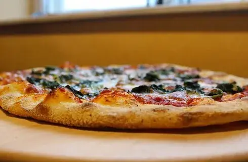 Menu_Tornado Pizzeria_Sevelen_image_8