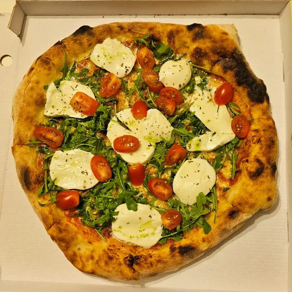 Menu_Holzhüttli Pizza_Sevelen_image_6