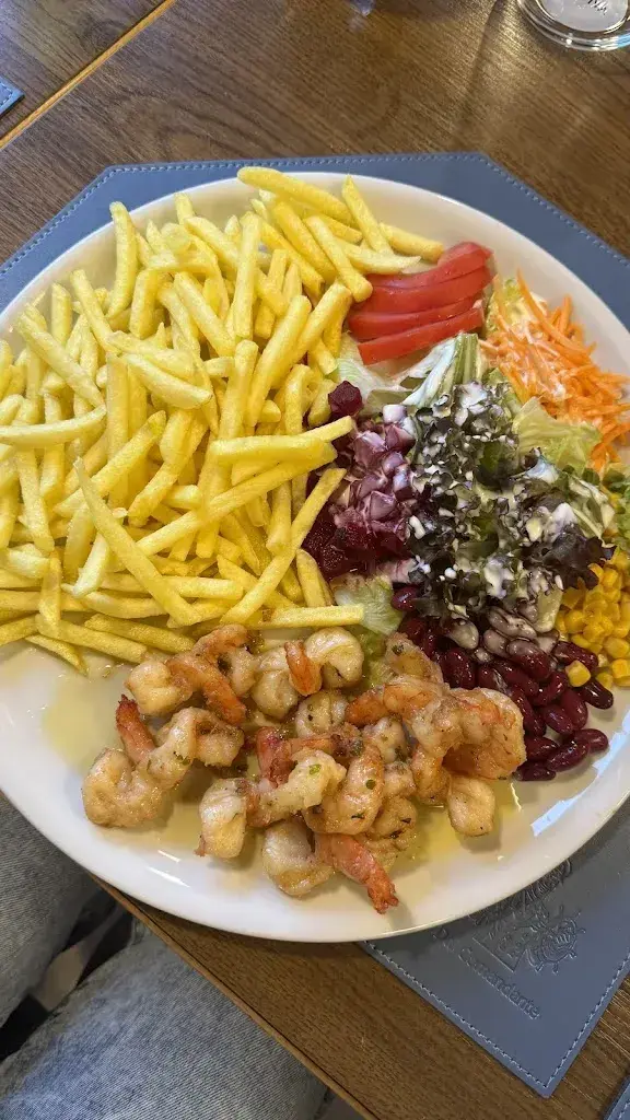 Oana Todirica_Dal Comandante GmbH_Bad Ragaz_review