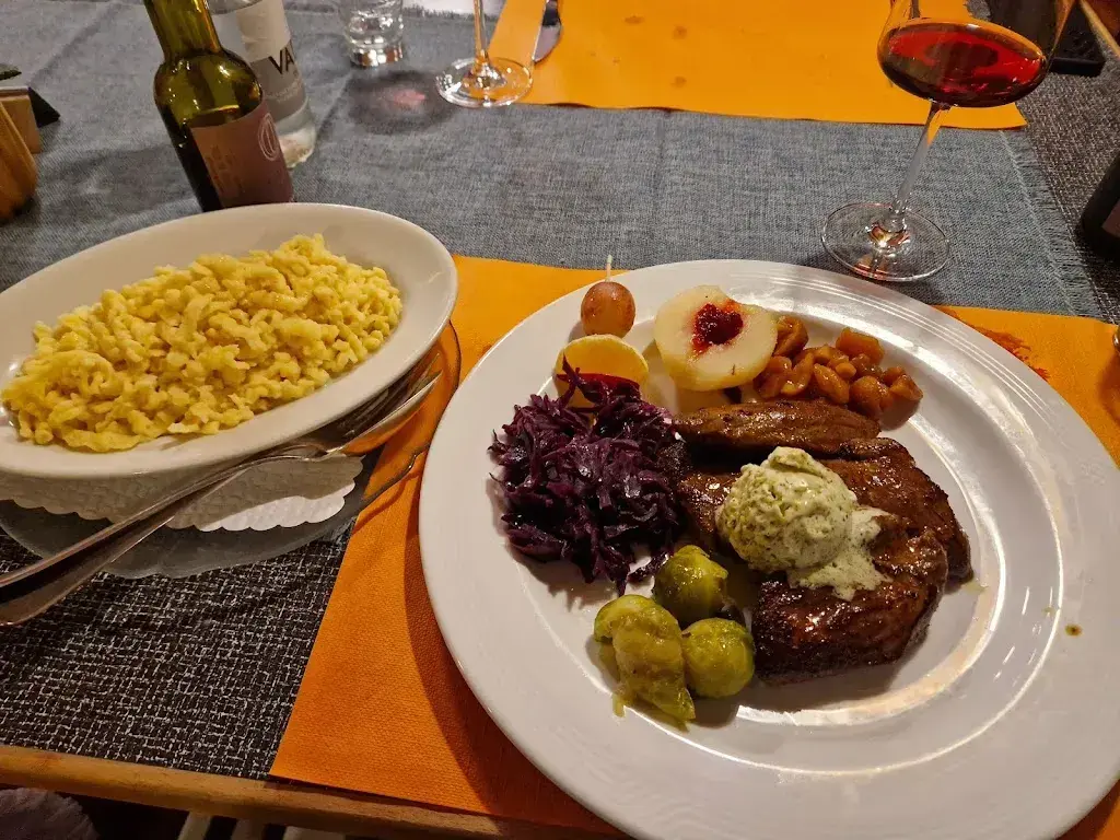 K Howell_Restaurant Morgenstern Mels_Mels_avis