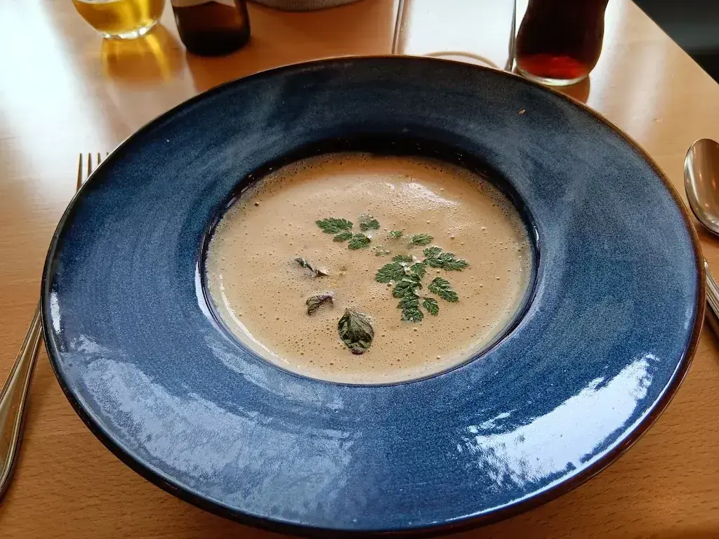 Menu_Restaurant Zanai_Valens_imagen_3