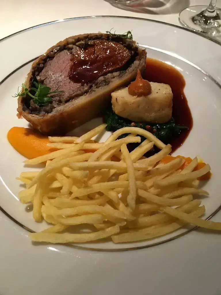 Menü_Restaurant & Hotel Weiss Kreuz Malans_Malans_Bild_9