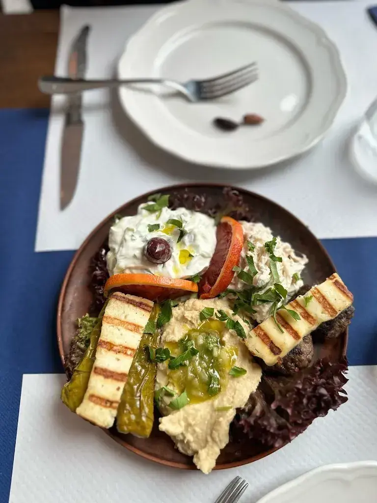 C._Little Greek Taverna_Bern_review
