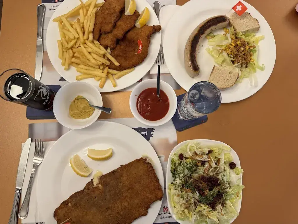 Doug Gainous_Restaurant Tramway_Bern_review