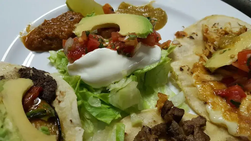 Bigote Verde_Bern_slider_image_2