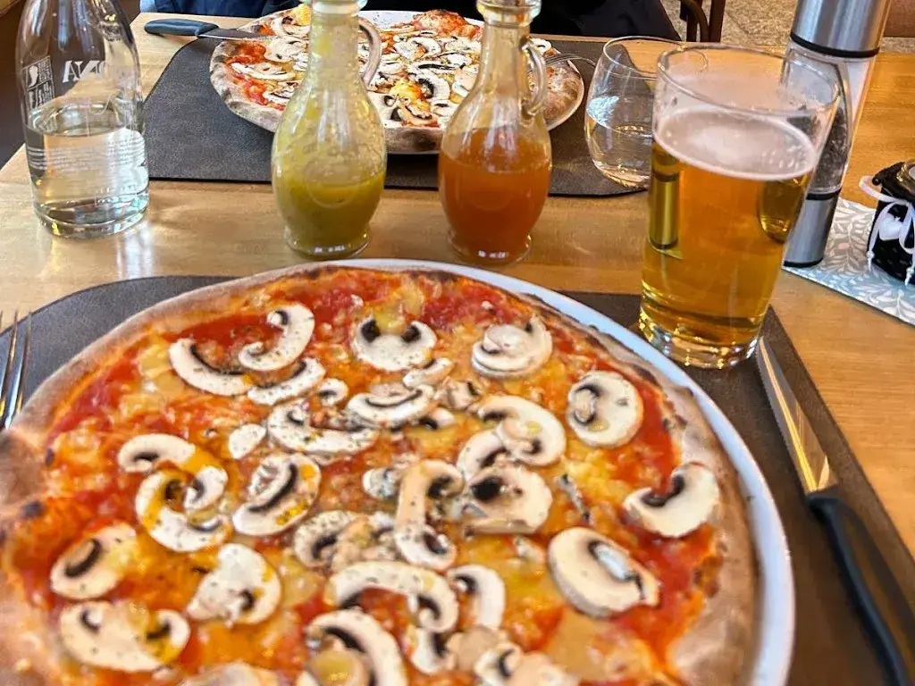 Menu_Pizzeria Flumserberg by New Goggeien_Flumserberg Tannenbodenalp_image_8