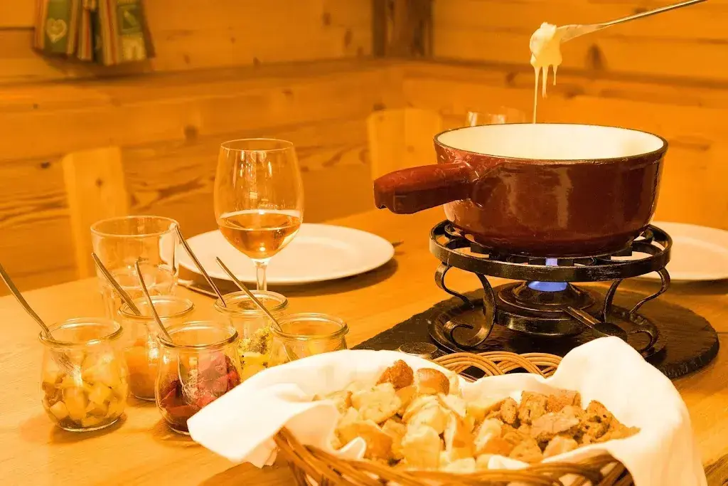 Menu_Restaurant Chäs-Stübli BY HOTEL CRISTAL_Flums_image_2