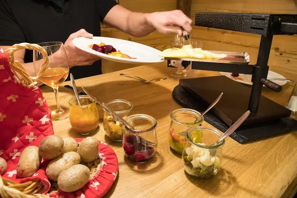 Menu_Restaurant Chäs-Stübli BY HOTEL CRISTAL_Flums_image_5