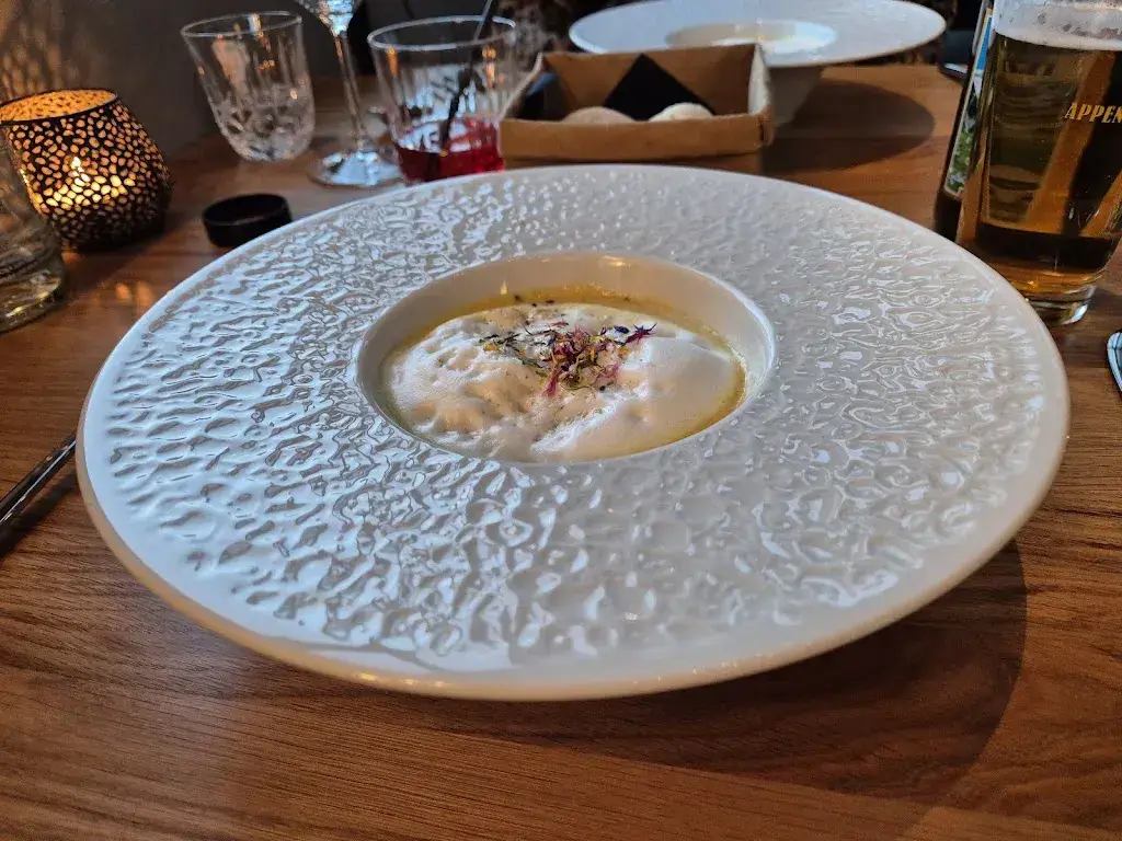 Päd T_Kraftwerk Mels_Mels_review