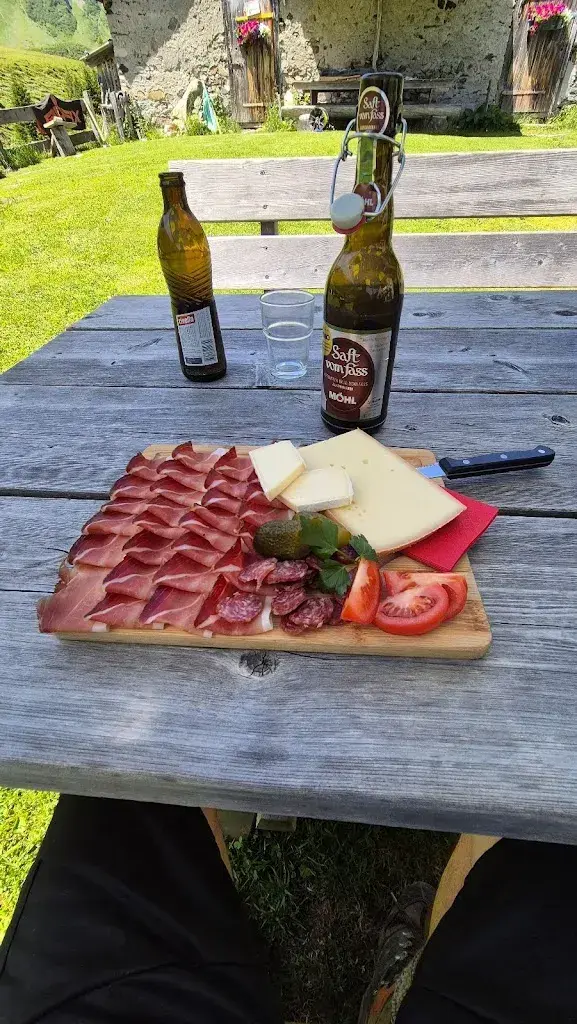 Marco Steiner_Alp Sardona_Pfäfers_review