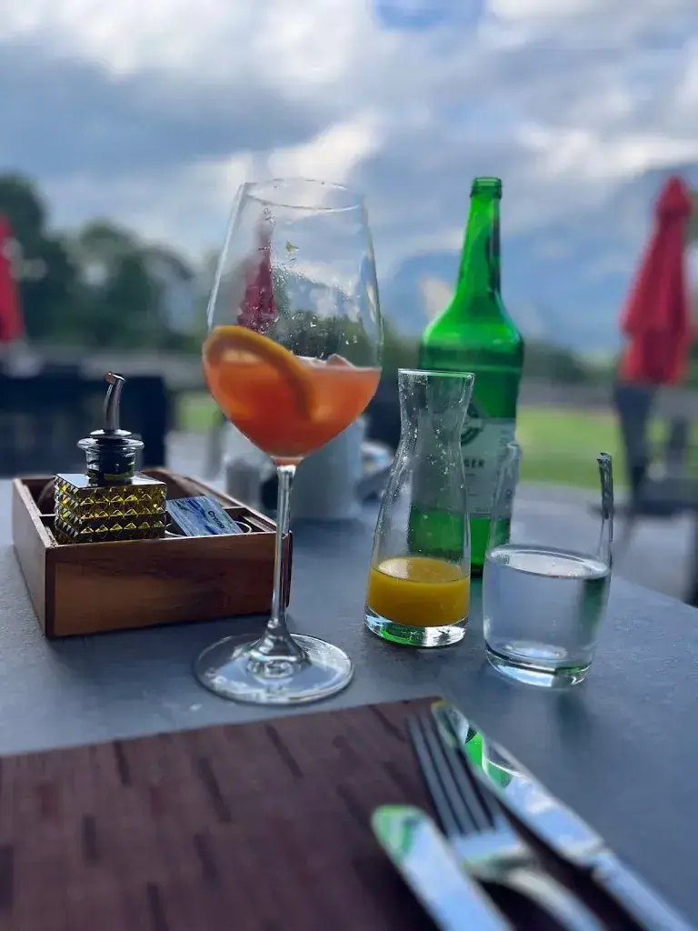 Tobias de Gasperi_gladys_Bad Ragaz_review