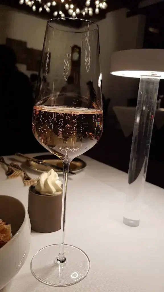 beat shona_Schloss Maienfeld_Maienfeld_review