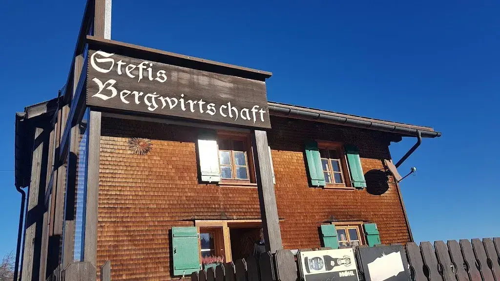 Stefis Bergwirtschaft restaurant à Mastrils