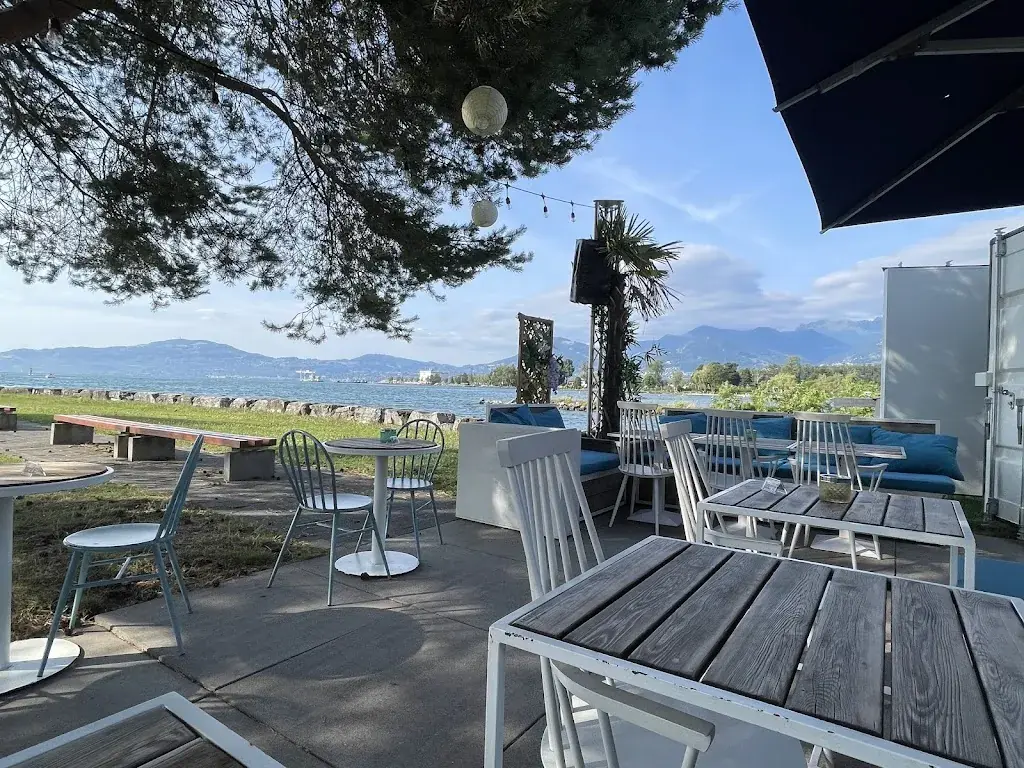 La Barge du Léman_Le Bouveret_slider_image_3