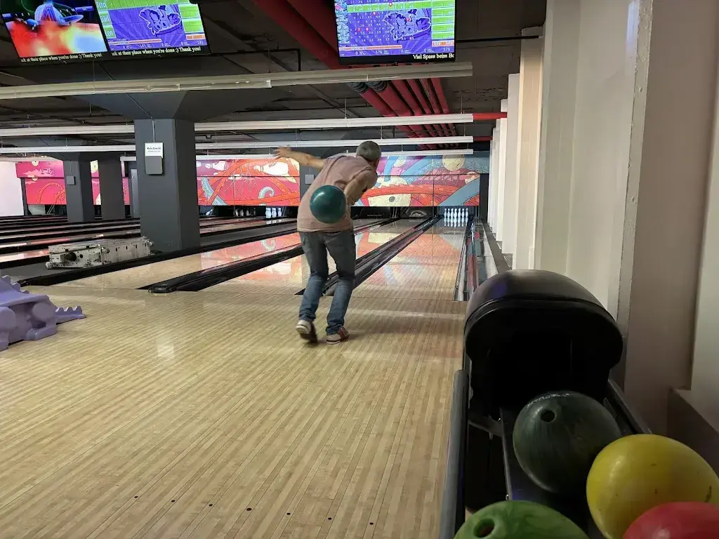 The Bowling Company AG_Bern_slider_image_3