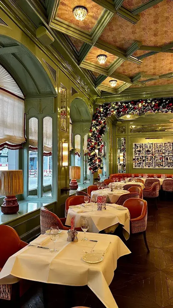 George St_Baur's_Zürich_review