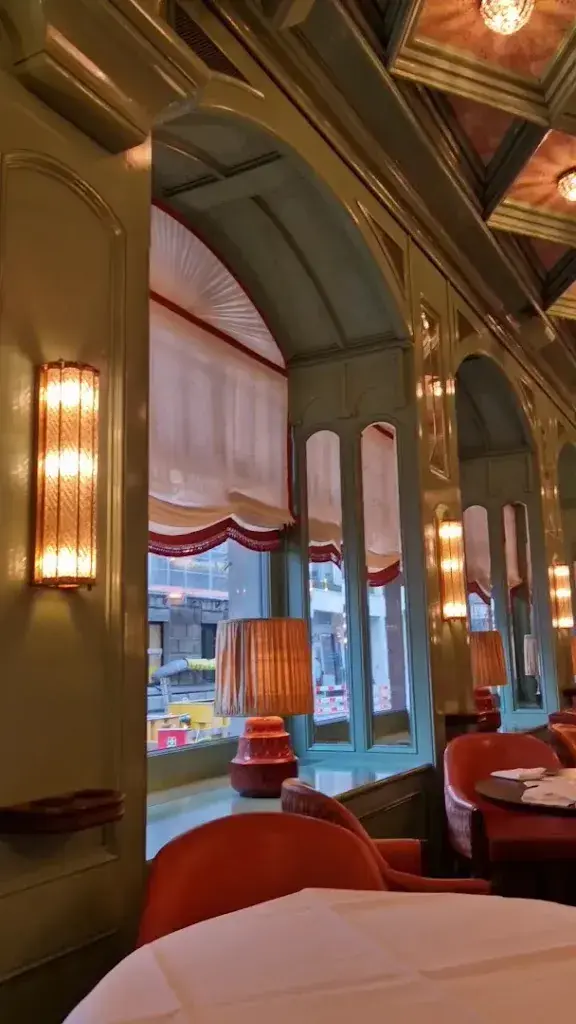 Baur's_Zürich_slider_image_2