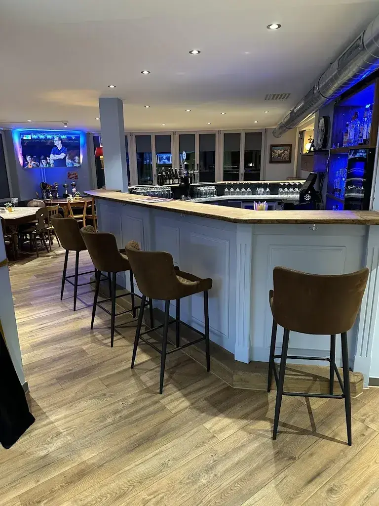 Schlawiner Sport- und Kulturlokal_Bern_slider_image_3