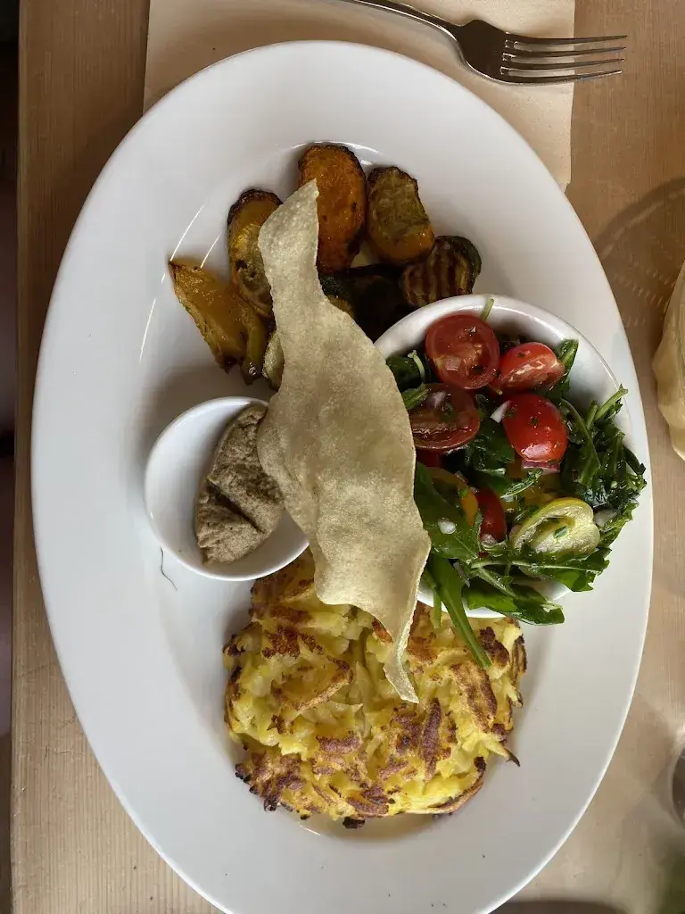 katharina bremer_Gipfelrestaurant Chäserrugg_Unterwasser_review