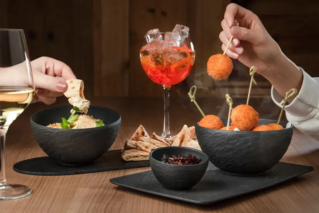 Menu_The 1870 - Lodge Bar_Villars-sur-Ollon_image_9