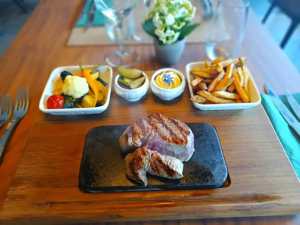 Le John's_Les Collons_slider_image_3