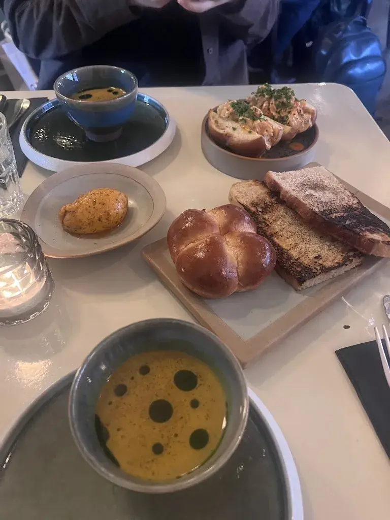 Uki Eiri_Old Inn_Zürich_review